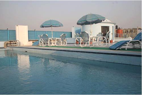 Hotel Crown Plaza Lahor Dış mekan fotoğraf